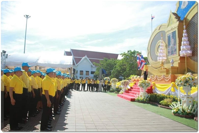 ﻿สำนักงานบังคับคดีจังหวัดทั่วประเทศร่วมพิธีเปิดกรวยถวายราชสักการะหน้าพระบรมฉายาลักษณ์พระบาทสมเด็จพระเจ้าอยู่หัว เนื่องในโอกาสมหามงคลพระราชพิธีบรมราชาภิเษก พุทธศักราช 2562
